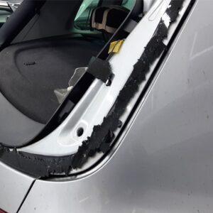 Замена заднего стекла на Volkswagen Tiguan